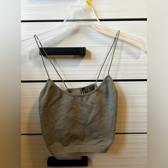 Green Cropped Tank - Picture 1 of 2